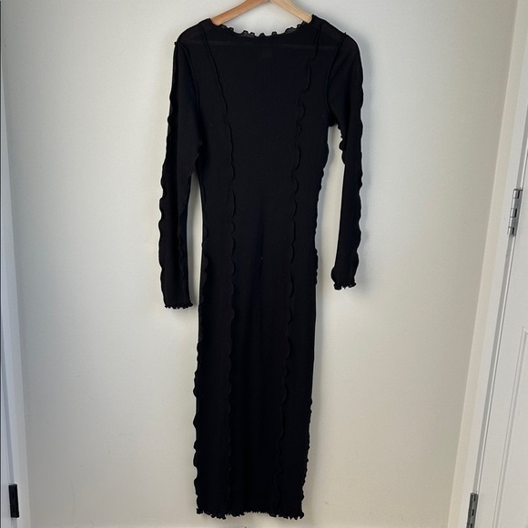 H&M OVERLOCK-DETAIL RIB-KNIT DRESS - Picture 3 of 11